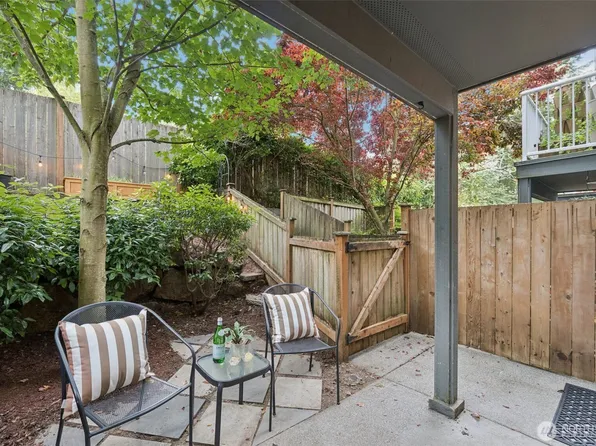13816 Greenwood Avenue N #A, Seattle, WA 98133