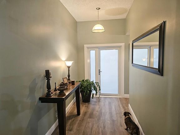 4th image of 1264 Waterway Cove Drive