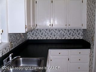 4th image of 7615 Sombrero Dr