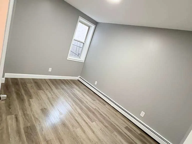 70 Main St #7R — Photo 6