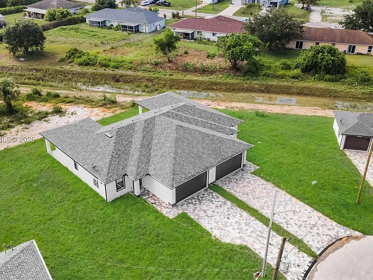 4982 Fairway Ct — Photo 23