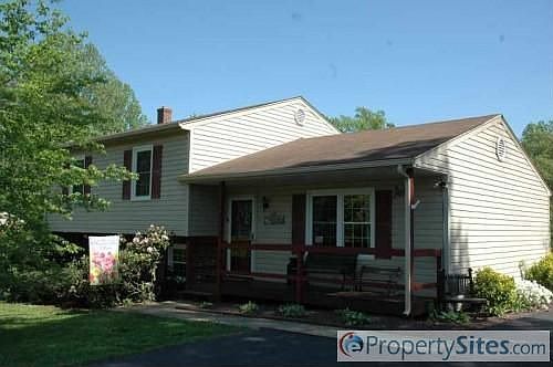 2nd image of 73 Eisenhower Dr