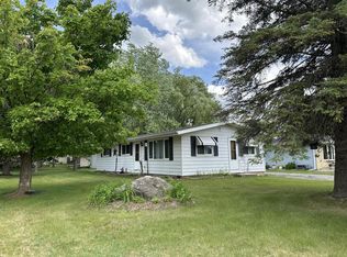 822 Bel Ric Dr, Kewaskum, WI 53040