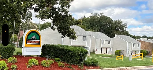 Ridgewood Townhomes Photo 1