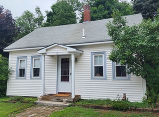 17 Sleepy St, Newbury, NH 03255