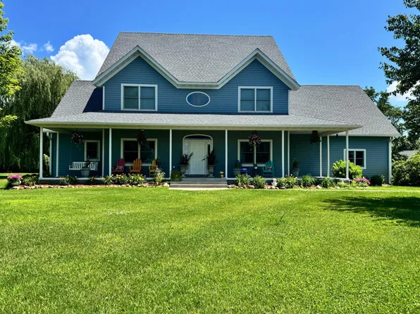 34693 Wells Creek Ct, Frontenac, MN 55026