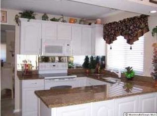 41 Redhill Rd, Manchester, NJ 08759