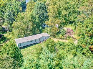124 Oconeeche Rd, Clyde, NC 28721