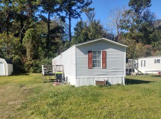 140 Shannon Dr, Beaufort, NC 28516