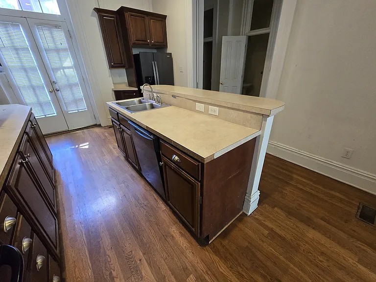 1415 Grove Ave #A — Photo 6