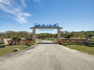 415 State Highway 46 W UNIT B, Boerne, TX 78006