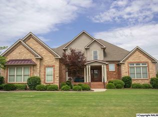 213 Crownridge Dr, Madison, AL 35756