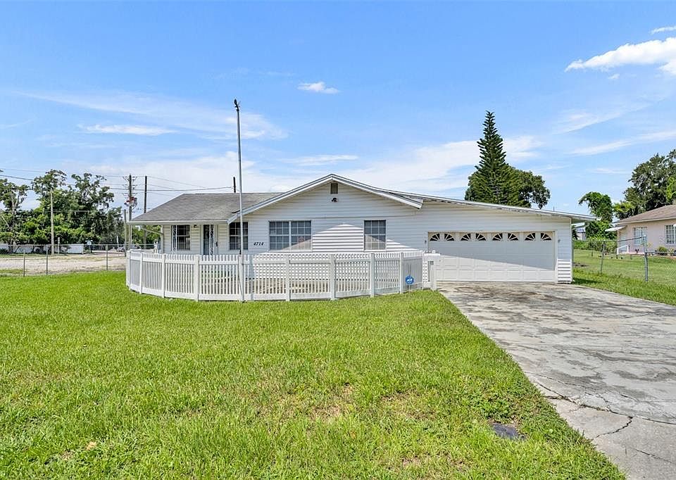 1st image of 4714 EGGLESTON AVENUE
