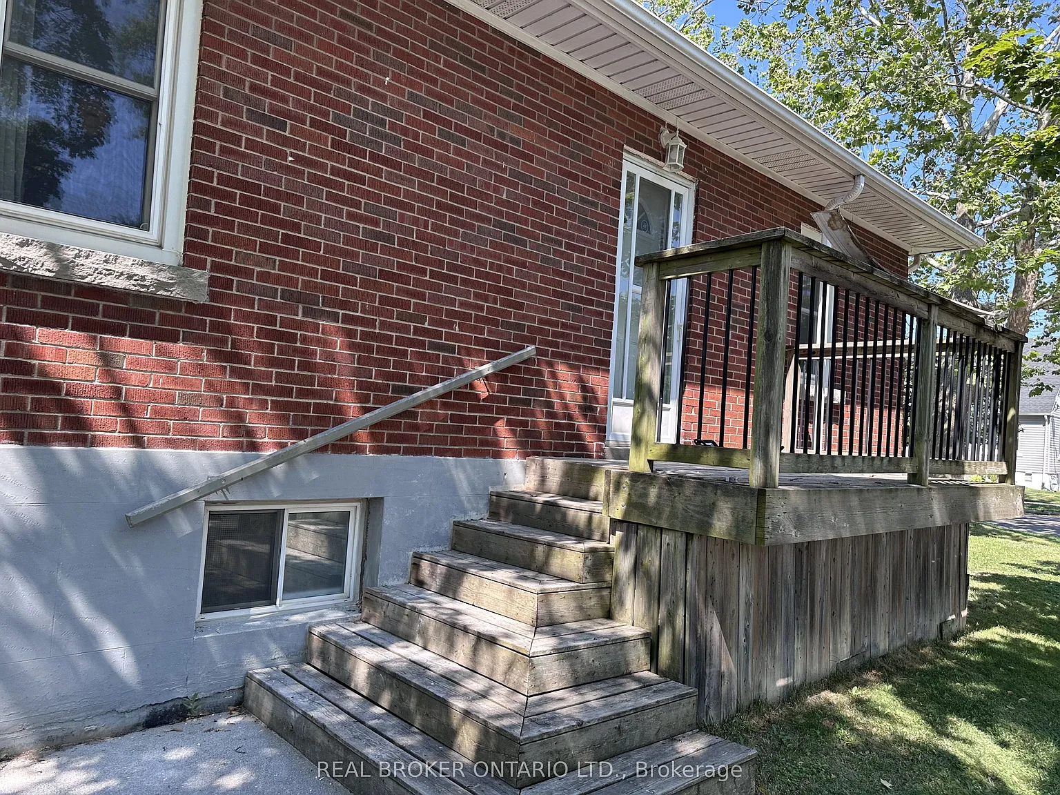 2 bed, $1,700 — Photo 1