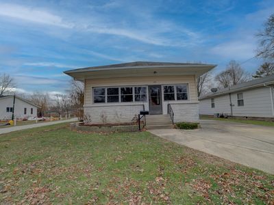535 E Mulberry St, Watseka, IL, 60970