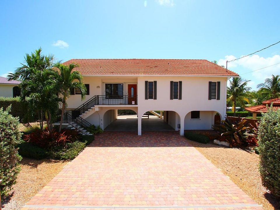 1st image of 495 Avenida Primiceria