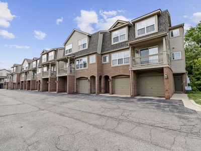 2777 Barclay Way, Ann Arbor, MI, 48105