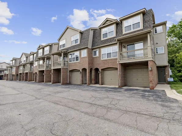 2777 Barclay Way, Ann Arbor, MI 48105