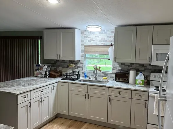 2930 NW 70th Way, Bell, FL 32619