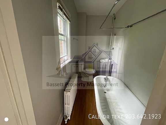 4th image of 115 Hubbard Pl Floor 2