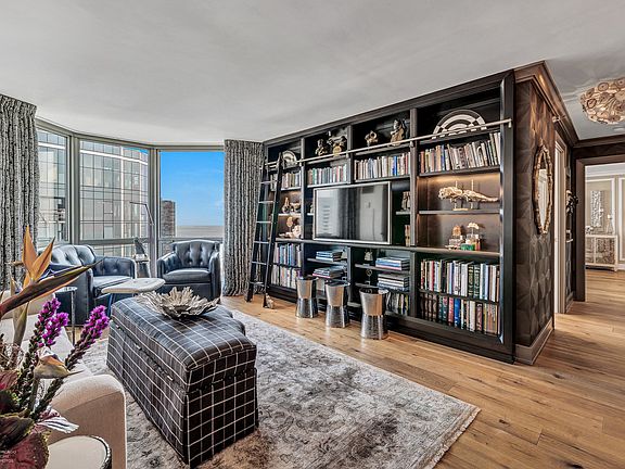 3rd image of 195 N Harbor Dr APT 5301