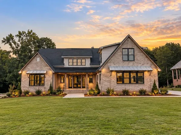 8503 Rolling Fields Rd #21, Charlotte, NC 28227