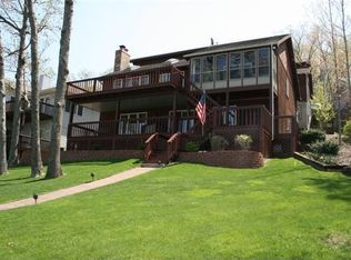 237 Eaglecrest Rd, Camdenton, MO 65020