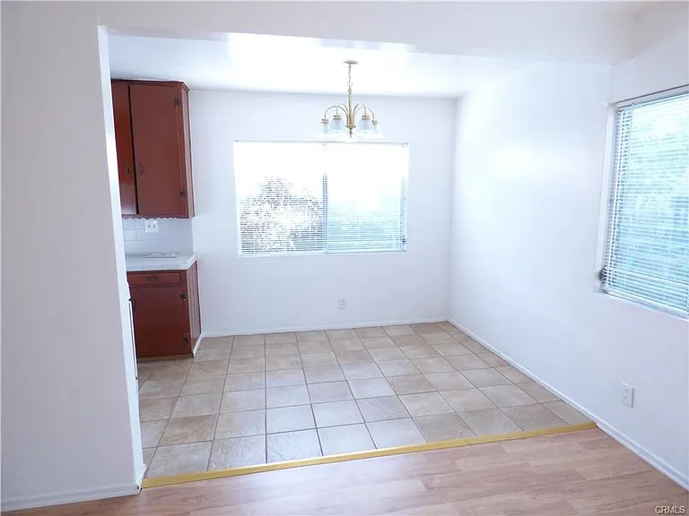 5832 Camerford Ave — Photo 7