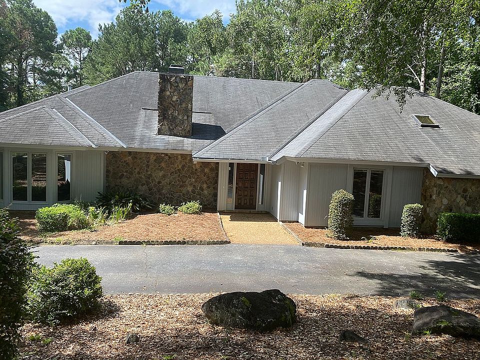 1st image of 69 Waterway Dr