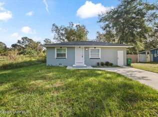 2651 Pineapple Ave, Mims, FL 32754