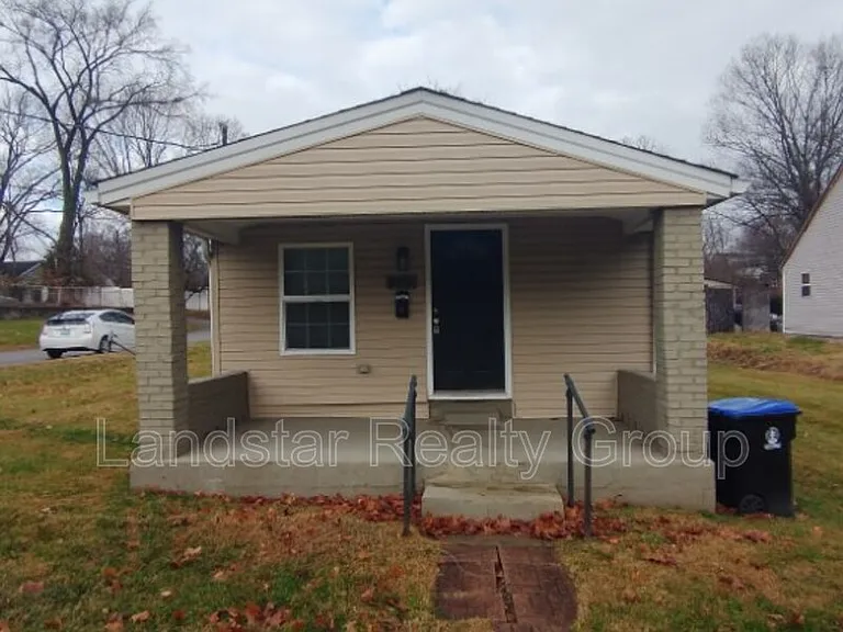 2801 Fleming Ave — Photo 1