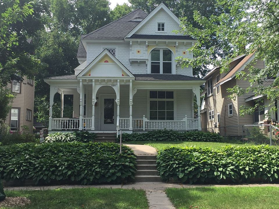 1st image of 1684 Van Buren Ave