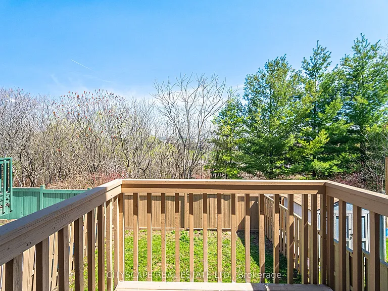 106 Tianalee Cres #UPPER — Photo 18
