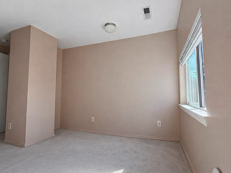 13601 SE 266th St #5 — Photo 4