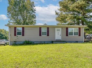 404 N Iowa Ave, Etowah, TN 37331