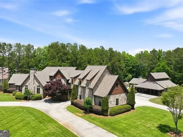 605 Carriage Ave, Jefferson, GA 30549