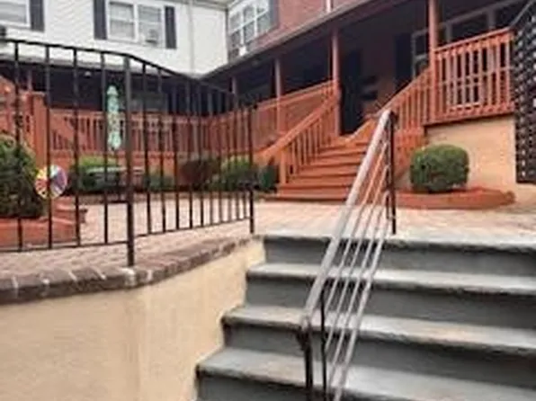 3600 Charles Ct APT 20, North Bergen, NJ 07047