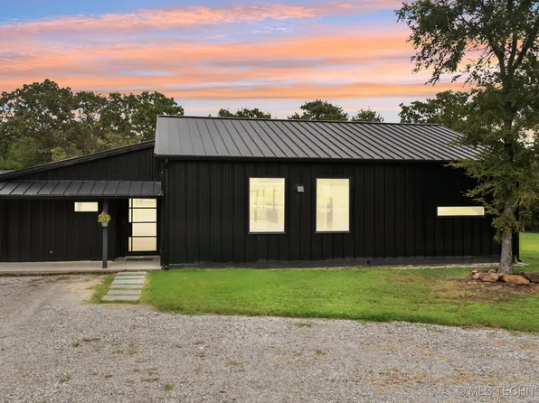 14423 Eisenhower Rd, Mounds, OK 74047
