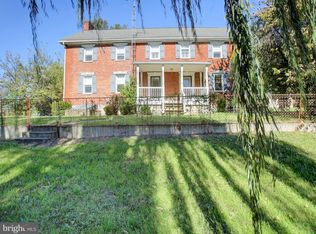 8830 Lemar Rd, Greencastle, PA 17225