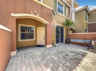 724 SW 106th Ave #2010, Pembroke Pines, FL 33025