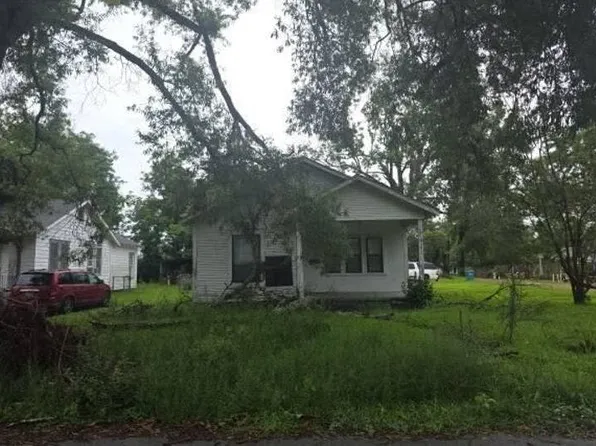 615 Spruce St, Rayville, LA 71269