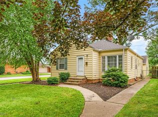 907 Hillsdale Ave, Parma, OH 44134