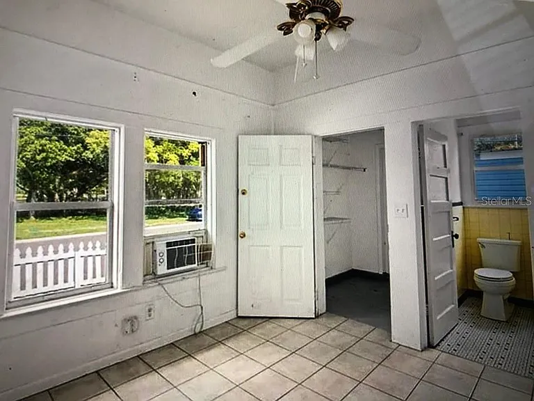 941 Lakeview Rd — Photo 12
