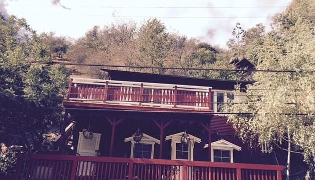 1st image of 1431 N Beverly Glen Blvd
