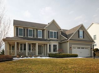 6685 Saint Johns Pkwy, Victor, NY 14564