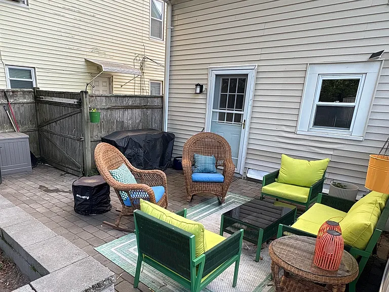 26 Buckman St — Photo 10