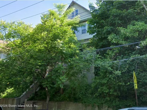 245 Westervelt Ave, Staten Island, NY 10301