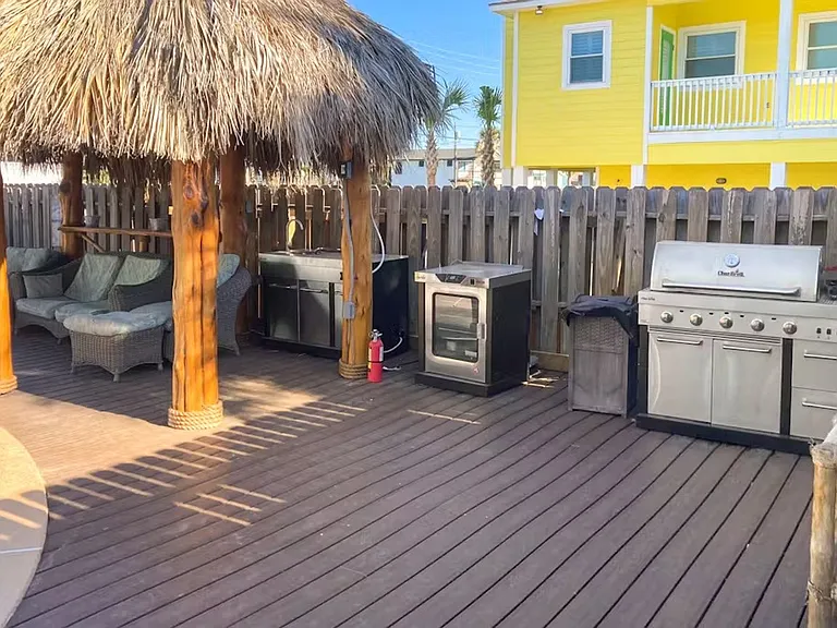 607 Sandkey Dr #2-ID1268417P — Photo 33
