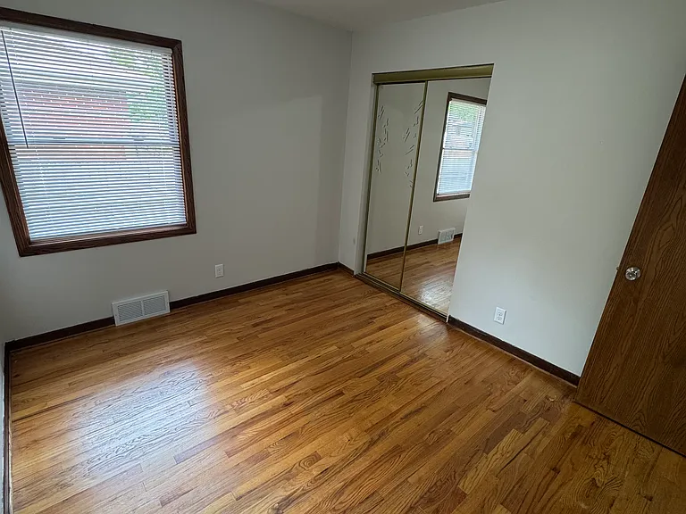 5434 Normal Blvd — Photo 8