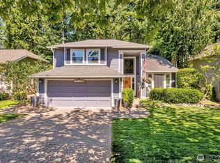 24310 SE 34th Pl, Issaquah, WA